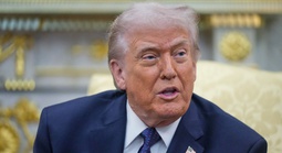 Ông Donald Trump tuyên bố "nóng" về eo biển Hormuz