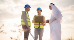 Lao động nhập cư giữa lằn ranh lửa đạn tại Trung Đông