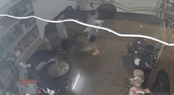 Xôn xao clip đánh người từ chuyện đốt vàng mã