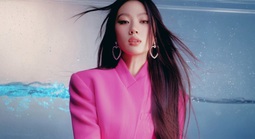 "Tiểu Vương Phi" liên tục xin lỗi đàn anh vì "Lý Bạch"