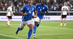 Tuyển Ý vướng nghi án "do thám" trước trận play-off World Cup