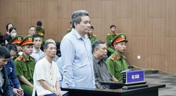 Gây thiệt hại hàng trăm tỉ đồng, Giám đốc xin bán 175 lượng vàng và 1.000m2 đất để khắc phục