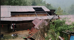 Mưa đá kèm dông lốc, sét làm 4 người chết, tốc mái hơn 6.500 ngôi nhà