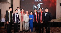 Doanh nhân Lê Thùy hội ngộ dàn nam vương quốc tế tại Nha Trang