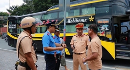 Sở Xây dựng TPHCM kiến nghị kết nối dữ liệu, chặn “lách luật” liên quan phù hiệu