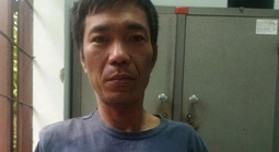 Khởi tố đối tượng nhốt con gái trong phòng rồi châm lửa đốt