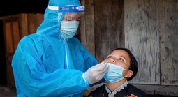 Y, bác sĩ Huế trổ tài... chụp ảnh