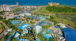 Kết nối du lịch “biển xanh – ngàn hoa – đại ngàn” bằng hành trình đường bộ