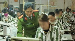 Bộ Công an đề xuất phạm nhân được gọi video call, nhận tiền gửi từ người thân qua mã QR