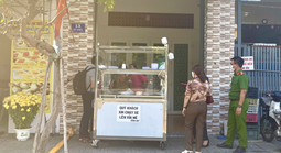 Vụ ngộ độc bánh mì "không tên": Số người nhập viện lên 79 người