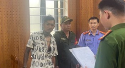 Bắt giữ nam thanh niên cầm dao đột nhập phòng phụ nữ lúc nửa đêm