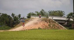 Đà Nẵng nói rõ tiến độ loạt cây cầu xây xong thiếu đường dẫn