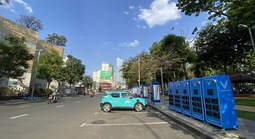 TPHCM hiện có hơn 100 điểm được phép lắp đặt tủ đổi pin xe máy điện