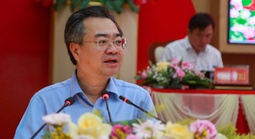 Trưởng Ban Chính sách, chiến lược Trung ương Nguyễn Thanh Nghị tiếp xúc cử tri tại Đắk Lắk