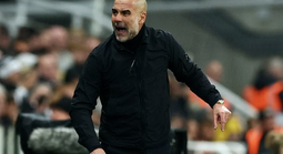Pep Guardiola đối mặt án cấm chỉ đạo sau chiến thắng ngược dòng ở FA Cup