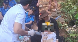 Cứu nạn kịp thời du khách gãy xương đòn khi leo núi Bà Đen