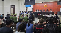 5 bị cáo trong nhóm "báo thủ" lĩnh án về tội "Giết người"