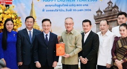 Lãnh đạo TPHCM chúc tết Bunpimay tại Tổng Lãnh sự quán Lào