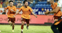 CLB Hoàng Anh Gia Lai tạo "địa chấn" ở Thiên Trường