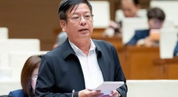 Không uỷ quyền ký giấy chứng tử, ai ký cấp cho người dân khi Chủ tịch xã đi công tác?