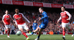 Arsenal thua sốc Bournemouth sân nhà, chậm bước cuộc đua vô địch