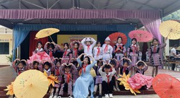 NGƯỜI THẦY KÍNH YÊU: Kiên trì nâng bước học sinh vùng cao