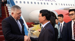 Thủ tướng Slovakia đến Hà Nội, bắt đầu thăm chính thức Việt Nam