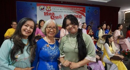 Ba thế hệ giữ sáng "Hoa quê hương" từ mái nhà "CLB Tiếng hát quê hương"