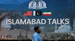 Mỹ - Iran đàm phán xuyên đêm, xuất hiện các chuyến bay bổ sung từ Tehran