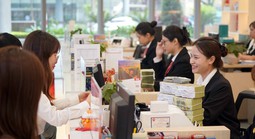 Sếp ngân hàng nêu dự báo về lãi suất sau động thái của loạt ngân hàng