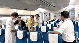 Hành khách bất tỉnh trên chuyến bay từ San Francisco về TPHCM