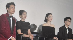 Kiều Minh Tuấn vượt nỗi sợ ma, treo ngược trong phim có "sao nhí" Nina