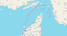 Tàu dầu đầu tiên vượt qua eo biển Hormuz sau lệnh phong tỏa của Mỹ