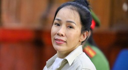 Hình ảnh mới nhất của Youtuber Đinh Lan tại phiên toà liên quan bà Nguyễn Phương Hằng