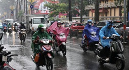 Dự báo thời tiết hôm nay, 15-4, ở TPHCM và Nam Bộ: Xuất hiện mưa rào