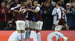 Watkins lập cột mốc 100 bàn, Aston Villa giành vé bán kết Europa League