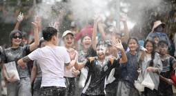 Hình ảnh ấn tượng không khí Tết Chôl Chnăm Thmây nơi vùng biên Tây Ninh