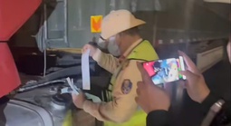 Chạy xe trên đường cao tốc không có bằng lái, tài xế và chủ xe bị phạt 77 triệu đồng