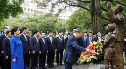 Tổng Bí thư, Chủ tịch nước Tô Lâm thăm di tích Khu học xá Trung ương, Trung Quốc