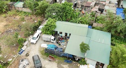 Đột kích hàng loạt xưởng sản xuất giá đỗ sử dụng chất cấm