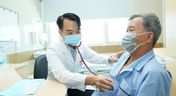 Đưa dịch vụ y tế đến gần dân