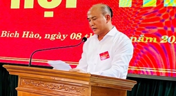 Một Chủ tịch xã xin nghỉ việc