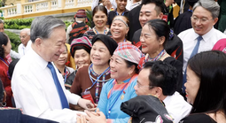 Tổng Bí thư, Chủ tịch nước Tô Lâm tiếp già làng, trưởng bản, nghệ nhân, người có uy tín tiêu biểu