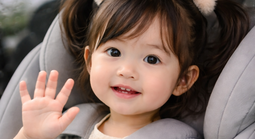 Thảm kịch bé gái bị bỏ quên trong ô tô, bác sĩ cảnh báo nóng