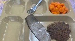 Tàu sân bay và tàu đổ bộ Mỹ ở Trung Đông đang thiếu thực phẩm?