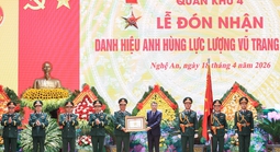 Thủ tướng Lê Minh Hưng trao danh hiệu Anh hùng Lực lượng vũ trang nhân dân tặng Quân khu 4