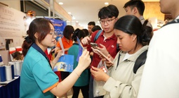 PGS-TS Bùi Quang Hùng: Giáo dục không thể phát triển một mình