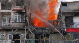 CLIP: Cháy lớn thiêu rụi ngôi nhà ven suối ở Đà Lạt