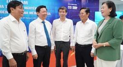 Tái định vị báo chí trong hệ sinh thái công nghiệp văn hóa