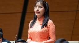 Đại biểu Quốc hội đề xuất đóng bảo hiểm xã hội cho người bán vé số dạo